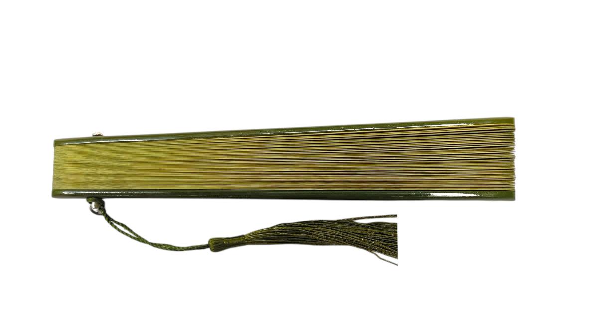 Hochwertiger Bambusfächer mit Libellenmotiv, Metallstift und Tassel, 18 cm