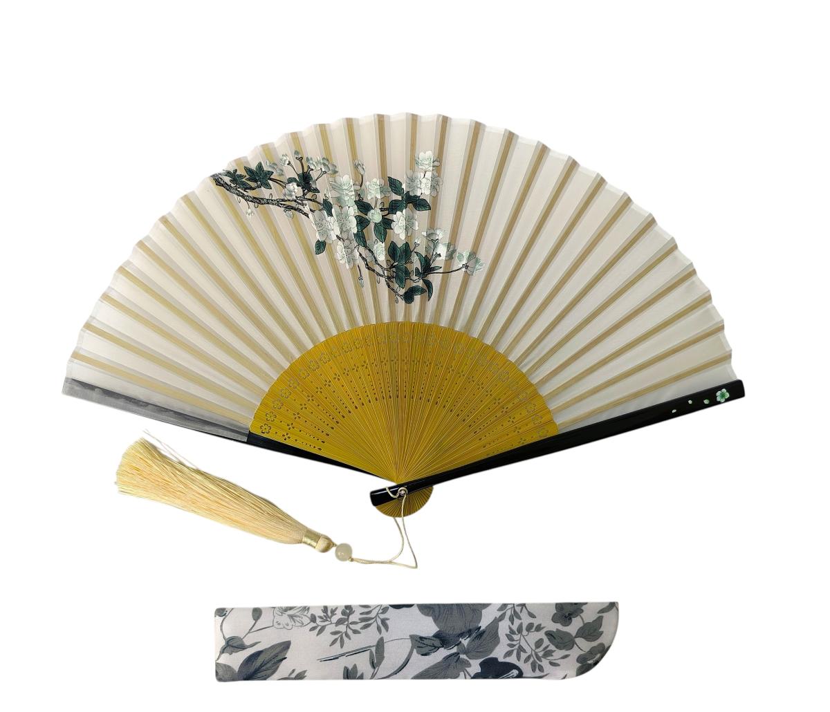 Traditioneller japanischer Seidenfächer mit passendem Etui