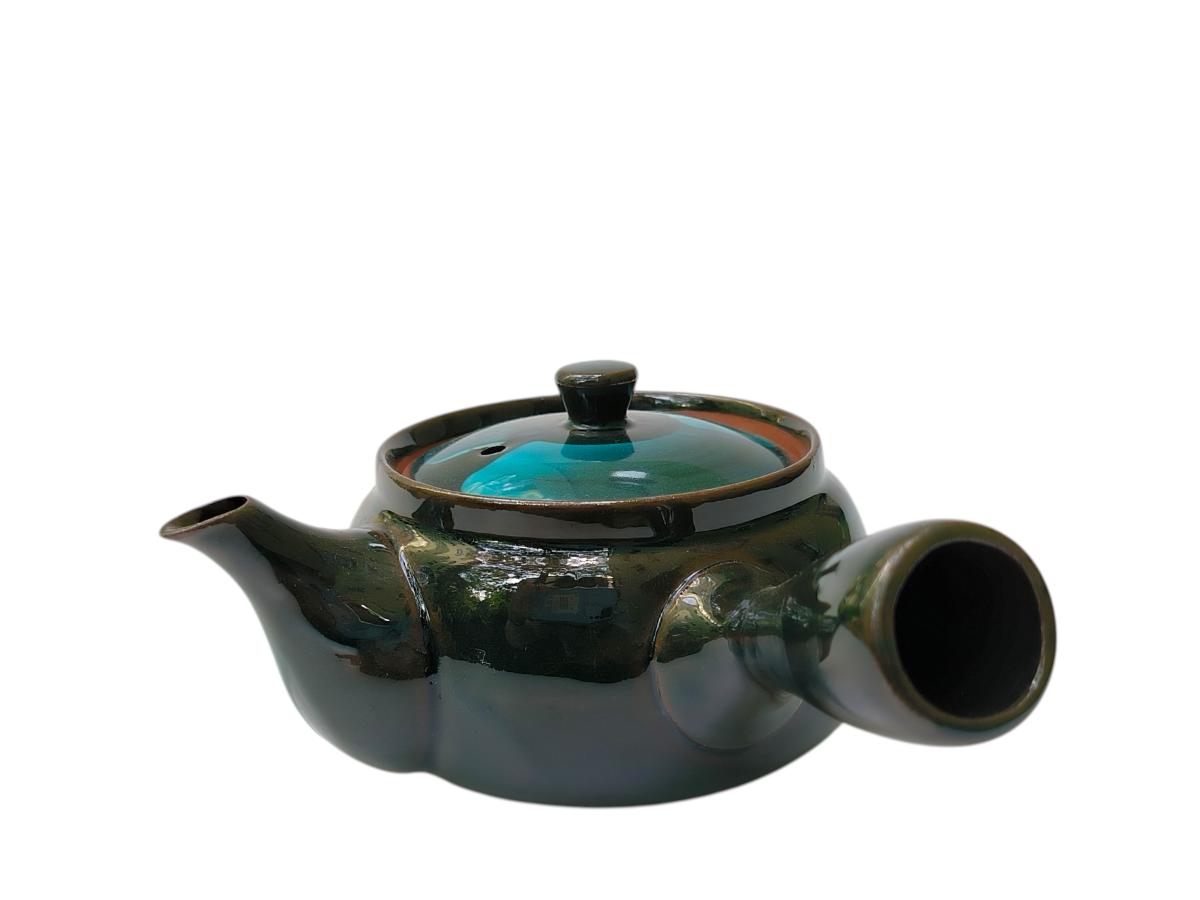 Handgefertigte japanische Kyusu mit türkisfarbenem Pinseldekor