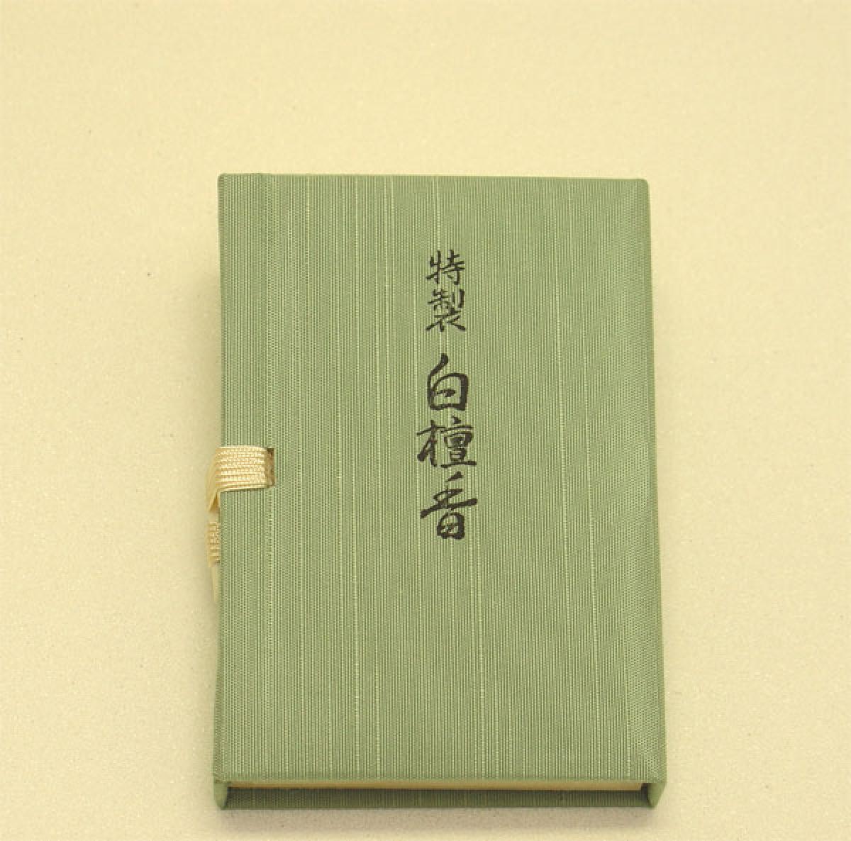 Nippon Kodo Tokusen Byakudan 60sticks mit Halter