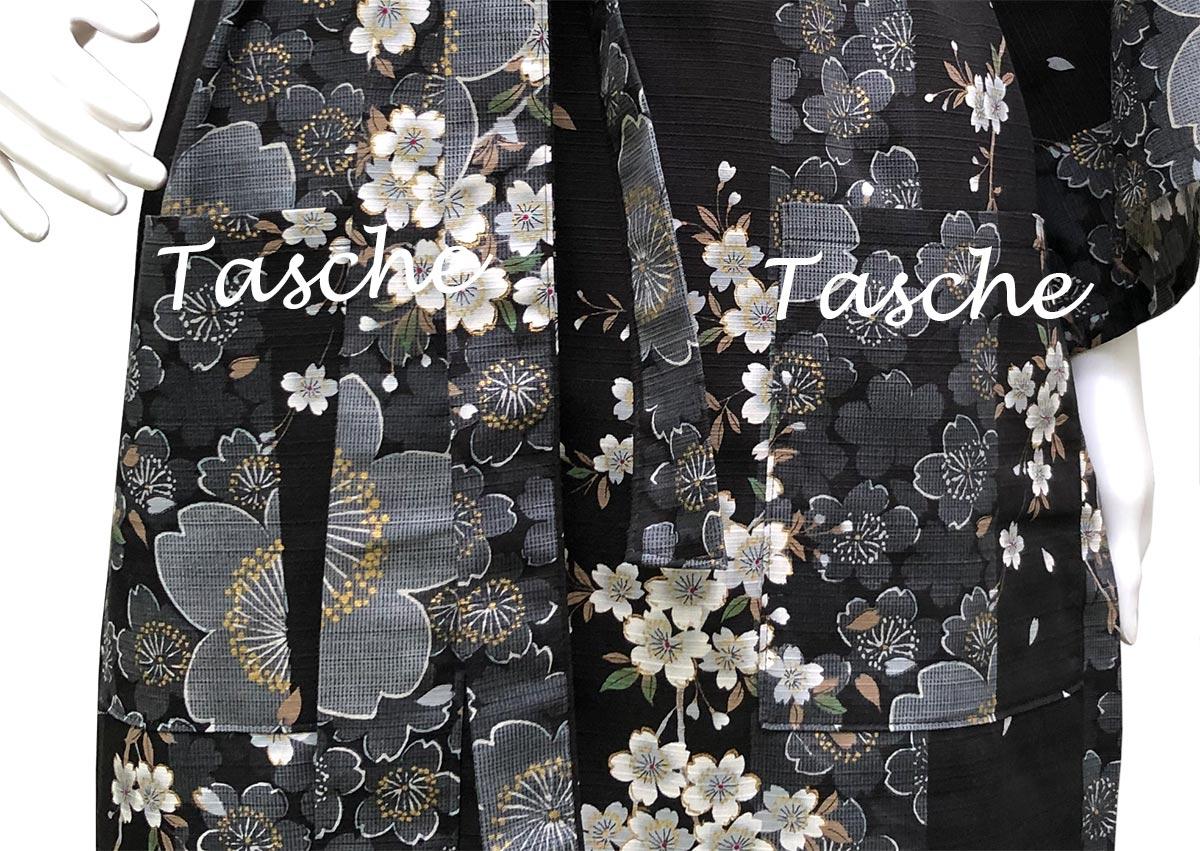 Tasche am schwarzen Happi Kimono mit weißen Kirschblüten