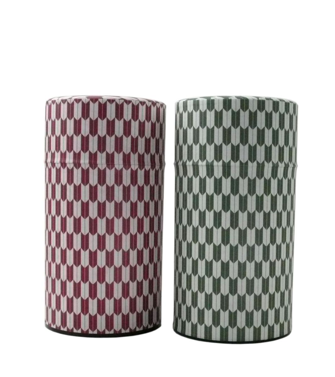 Japanische Teedose Yagasuri mit traditionellem Pfeilspitzen-Muster