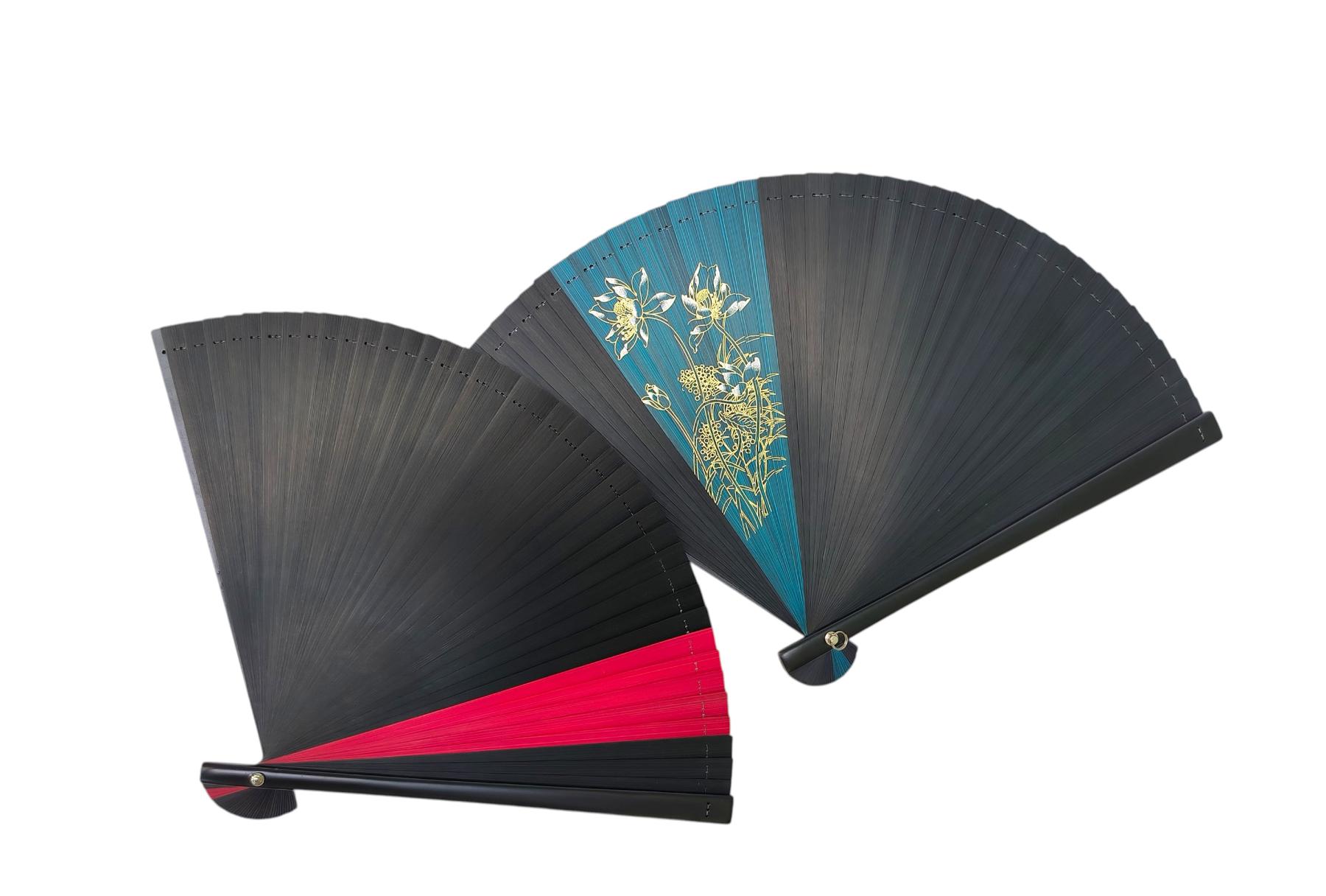 2 Bambusfächer im Vergleich