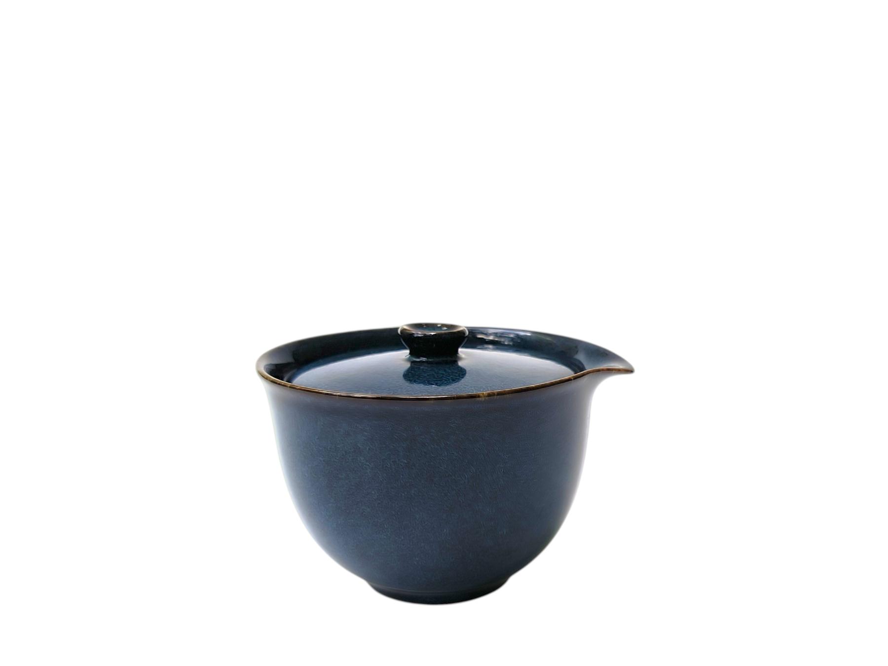 Grifflose Keramik-Teekanne Sohan 180 ml in Dunkelblau