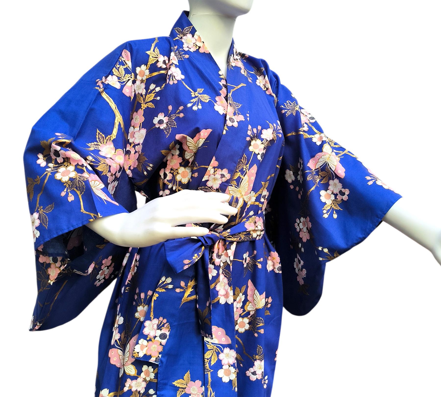 Damen Kimono in blau mit Kirschblüten