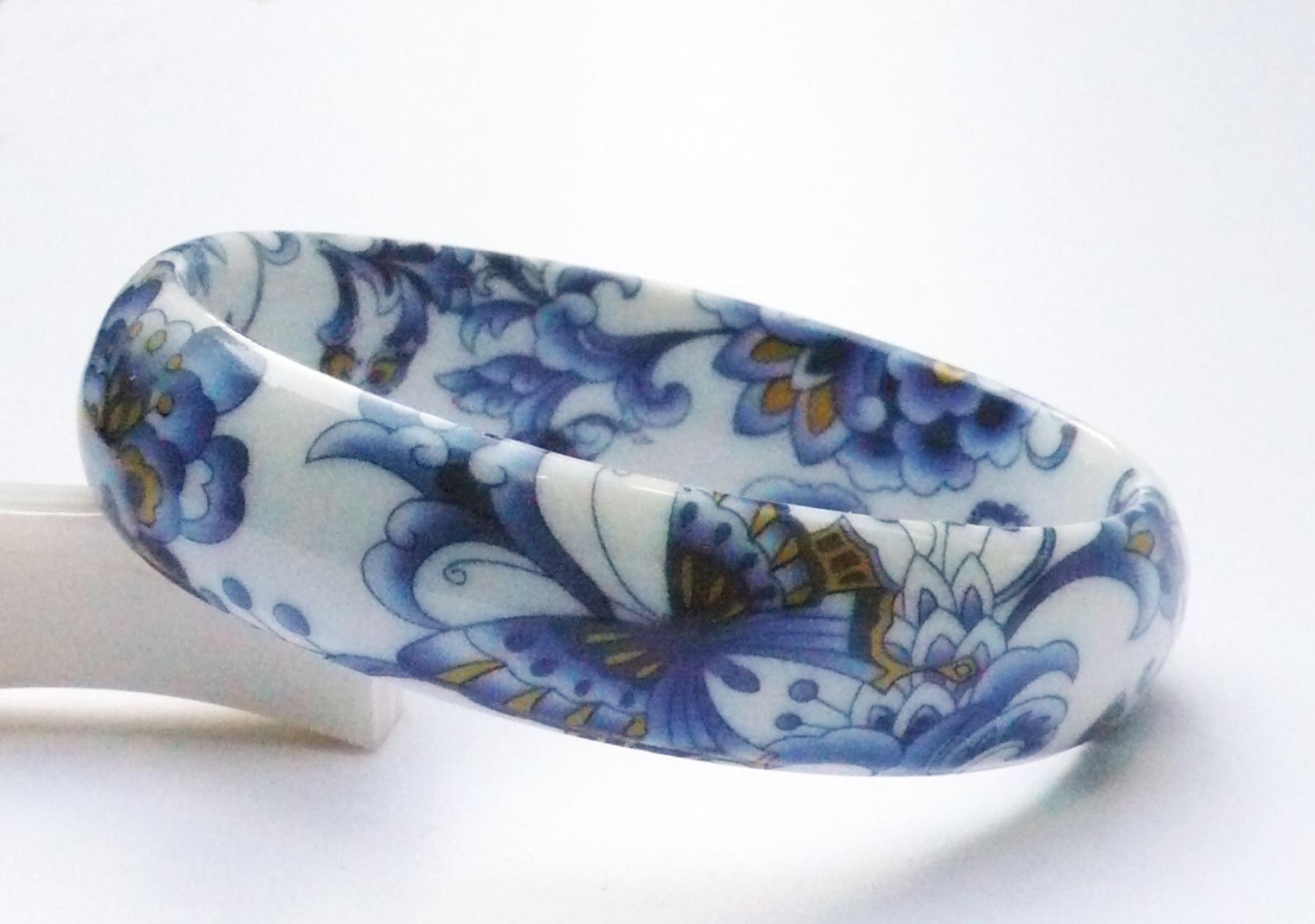 Armreif Porzellan Schmetterling blau