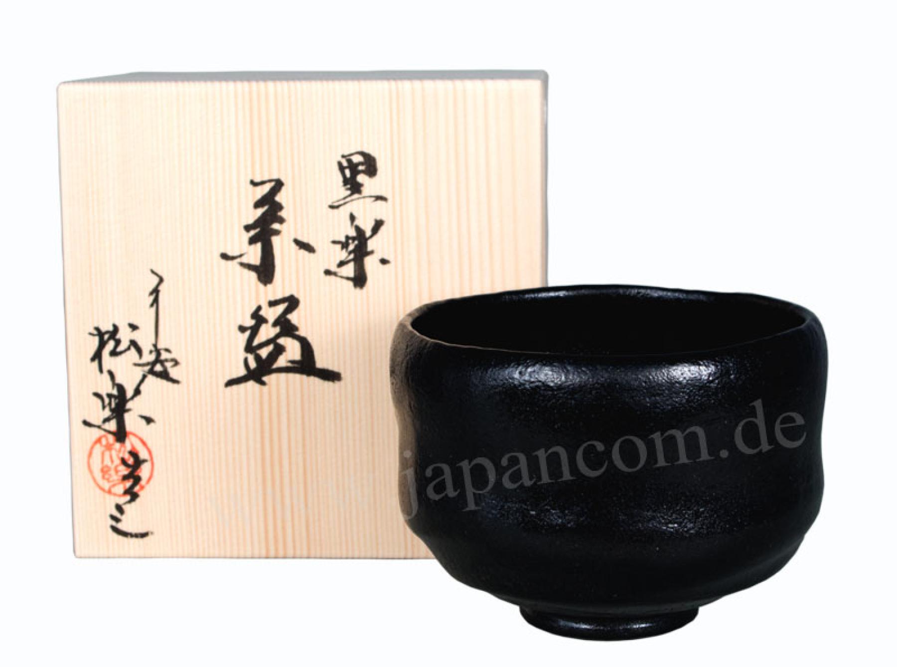 Matchaschale Kuro Raku schwarz im Holzkasten ø11,5 H8,7cm