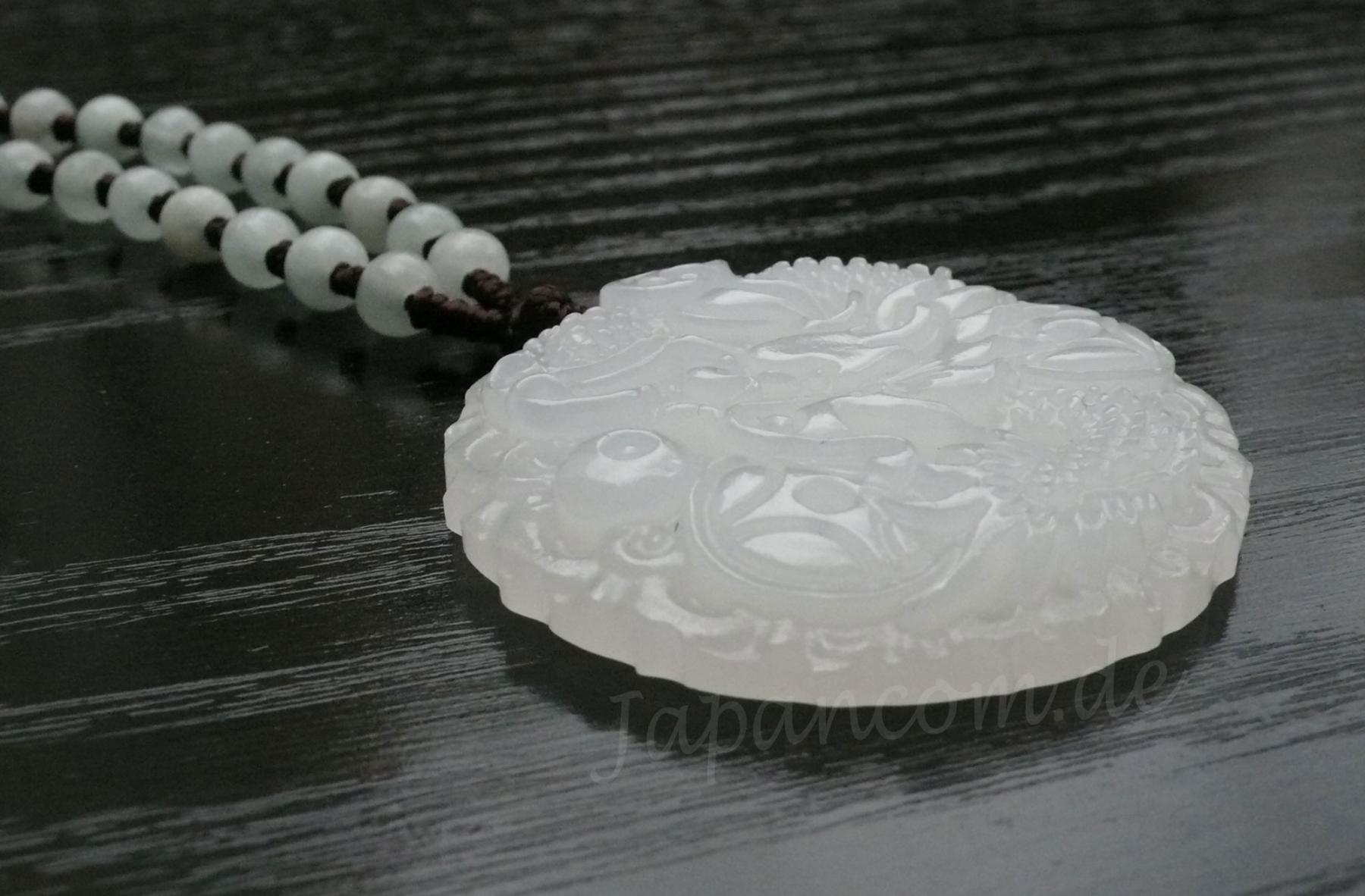 Jade Kette mit Anhänger Drachen