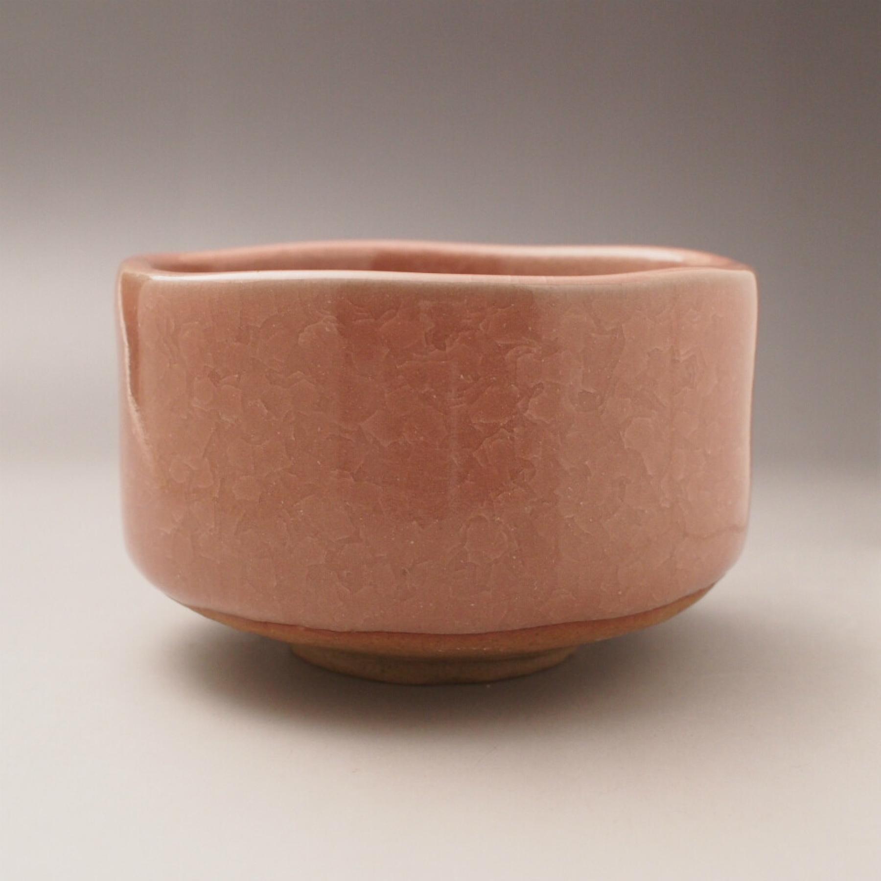 Matchaschale Kanyu Craquele Glasur pink
