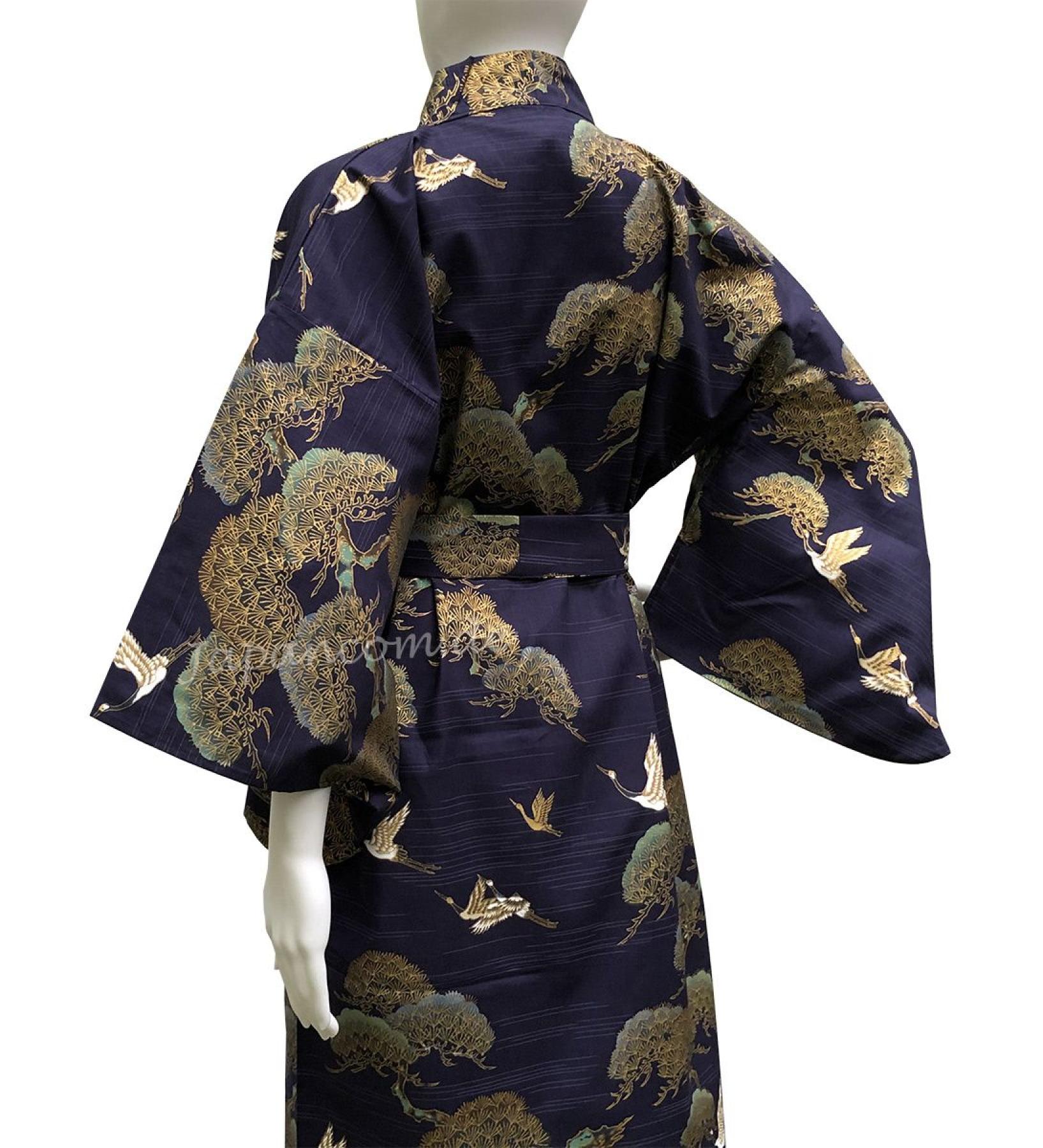 Kimono Kraniche und Kiefern dunkelblau