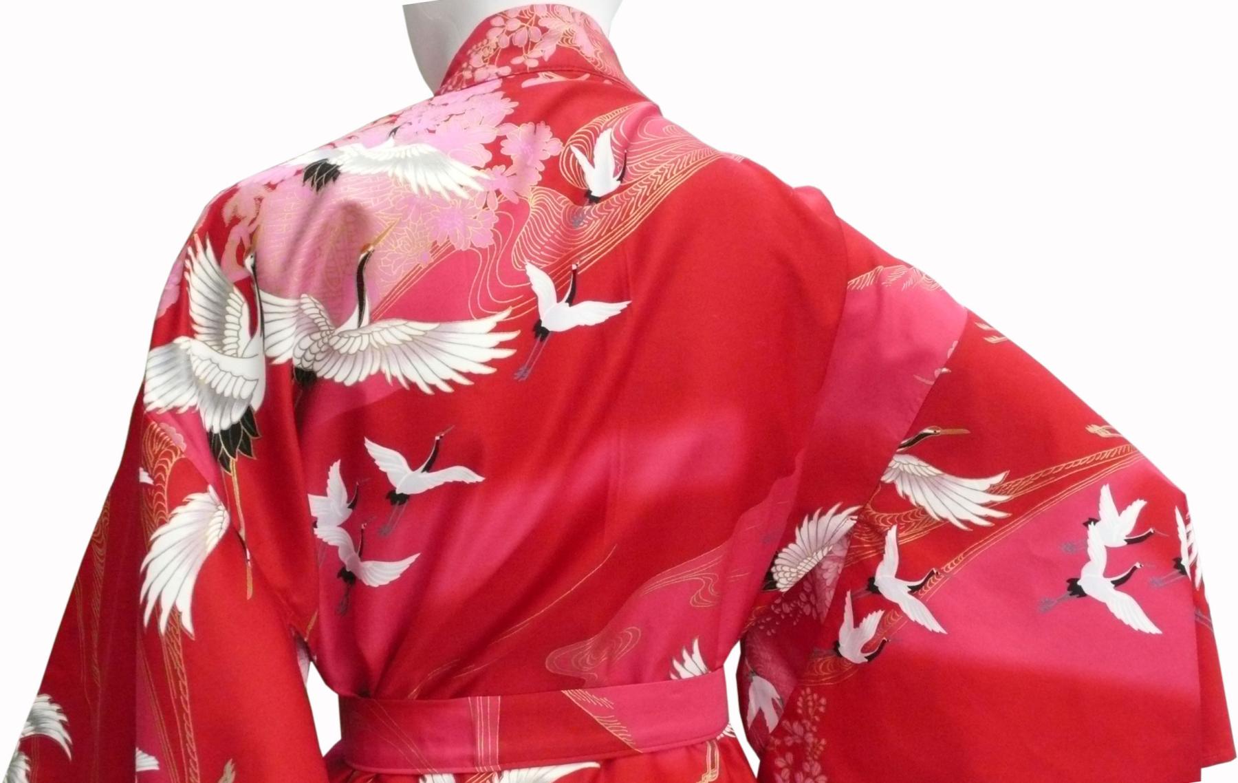 Damen Kimono Tsuru Kranich rot