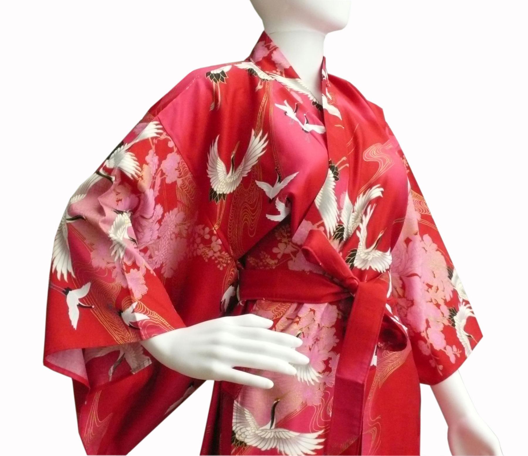 Damen Kimono Tsuru Kranich rot