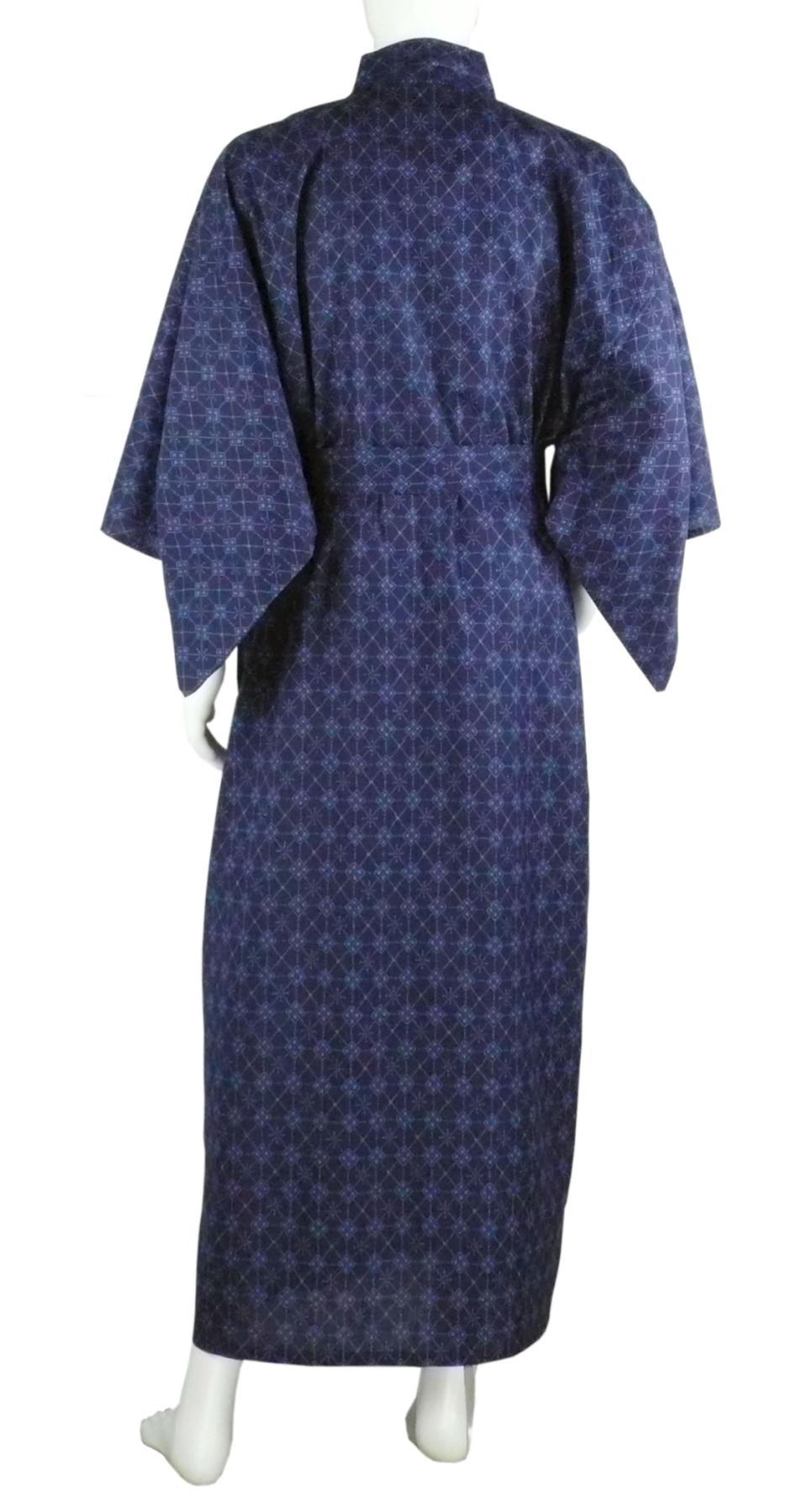 Herren Kimono aus Baumwolle mit traditionellem Rautendesign
