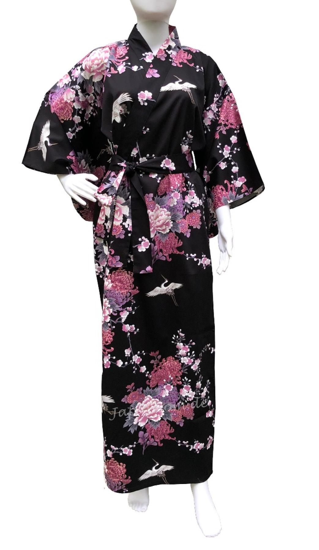 Damenkimono in Schwarz mit Kranichmotiv und Blumen