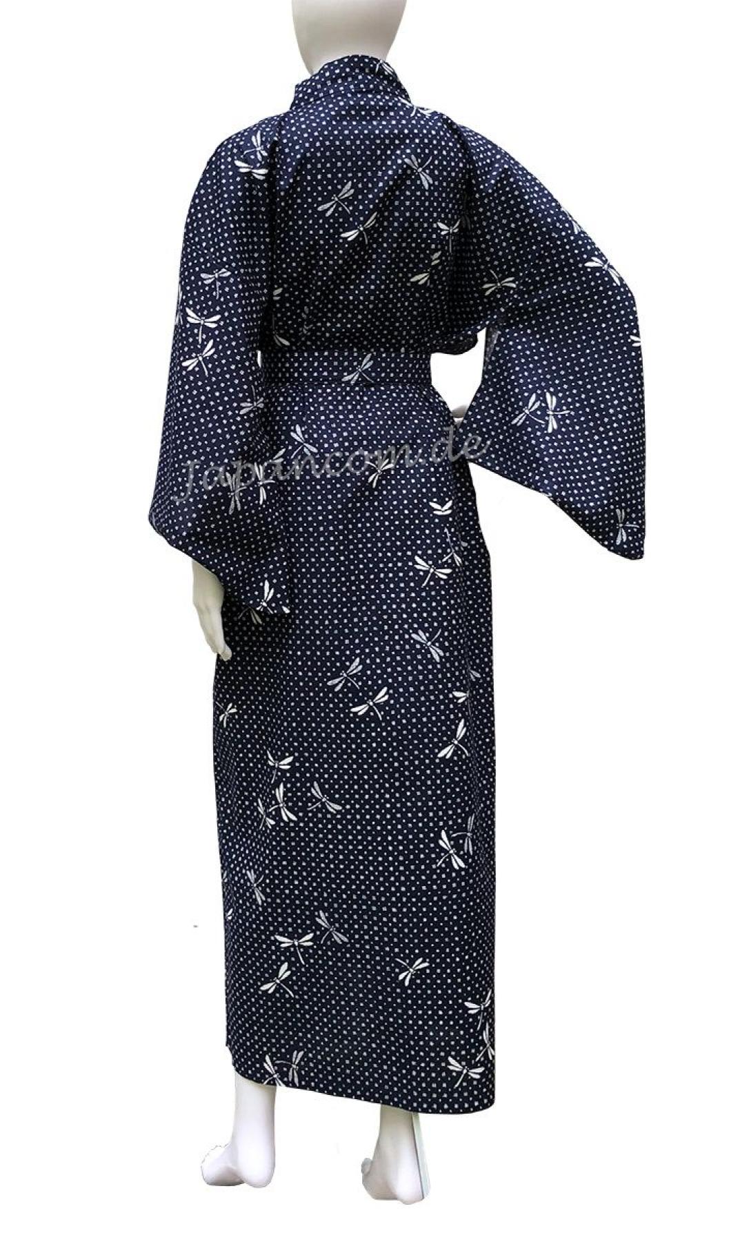 Japanischer Yukata Kimono Tombo mit Libellenmotiv aus Baumwolle in traditionellem Schnitt