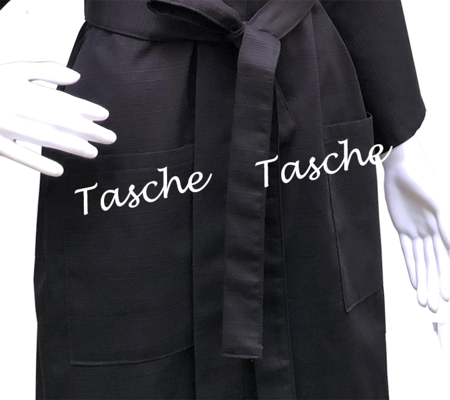 Japanischer Baumwoll-Kimono mit Bindegürtel knielang