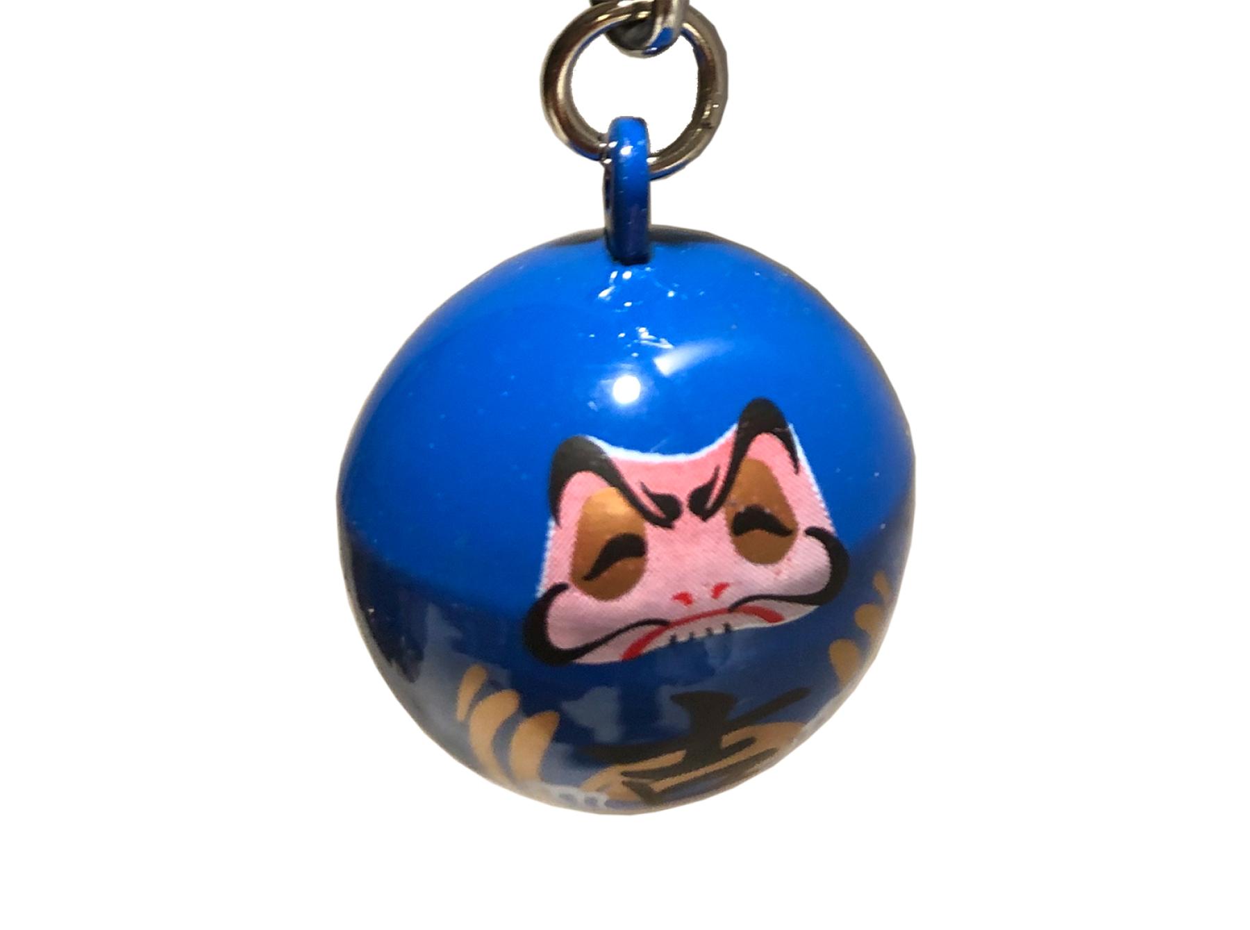 Blauer Metall Daruma mit Glocke als Glücksbringer