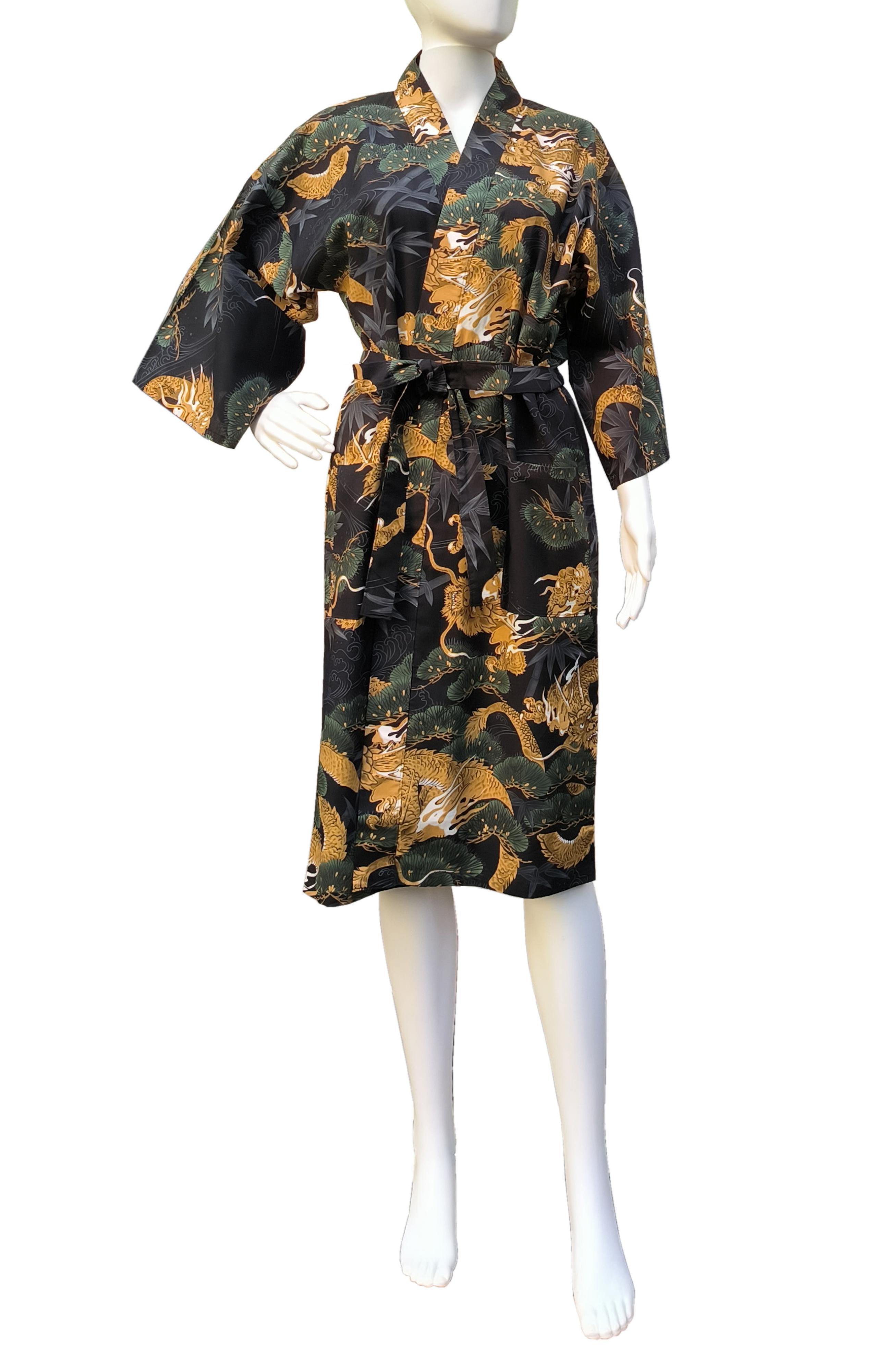 Knielanger Kimono Drachen Kiefer schwarz