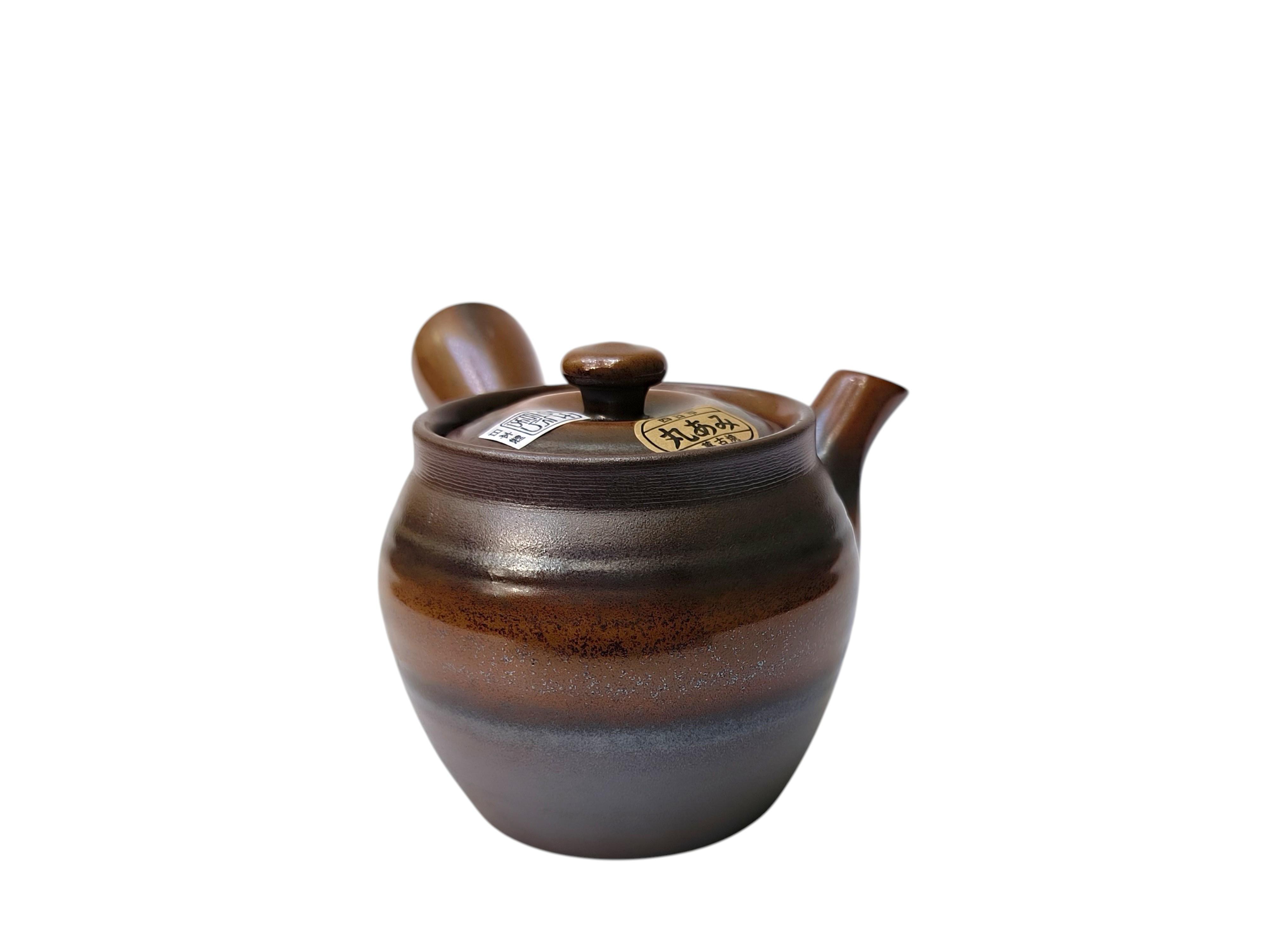 Banko-Yaki Kyusu aus braunem Ton mit braunroter Glasur