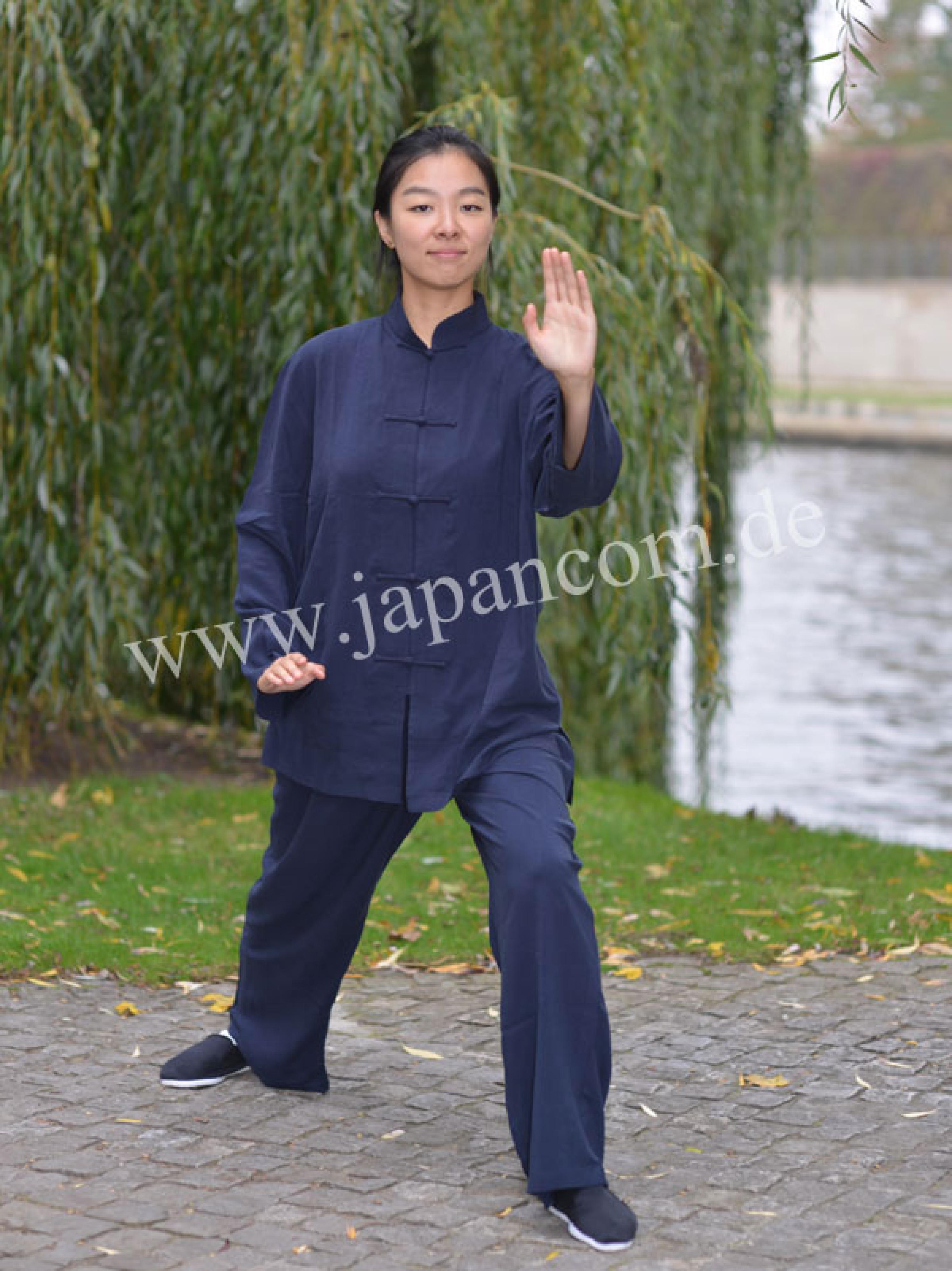 Taichi Anzug Yin Yang Viskose blau leichter Stoff