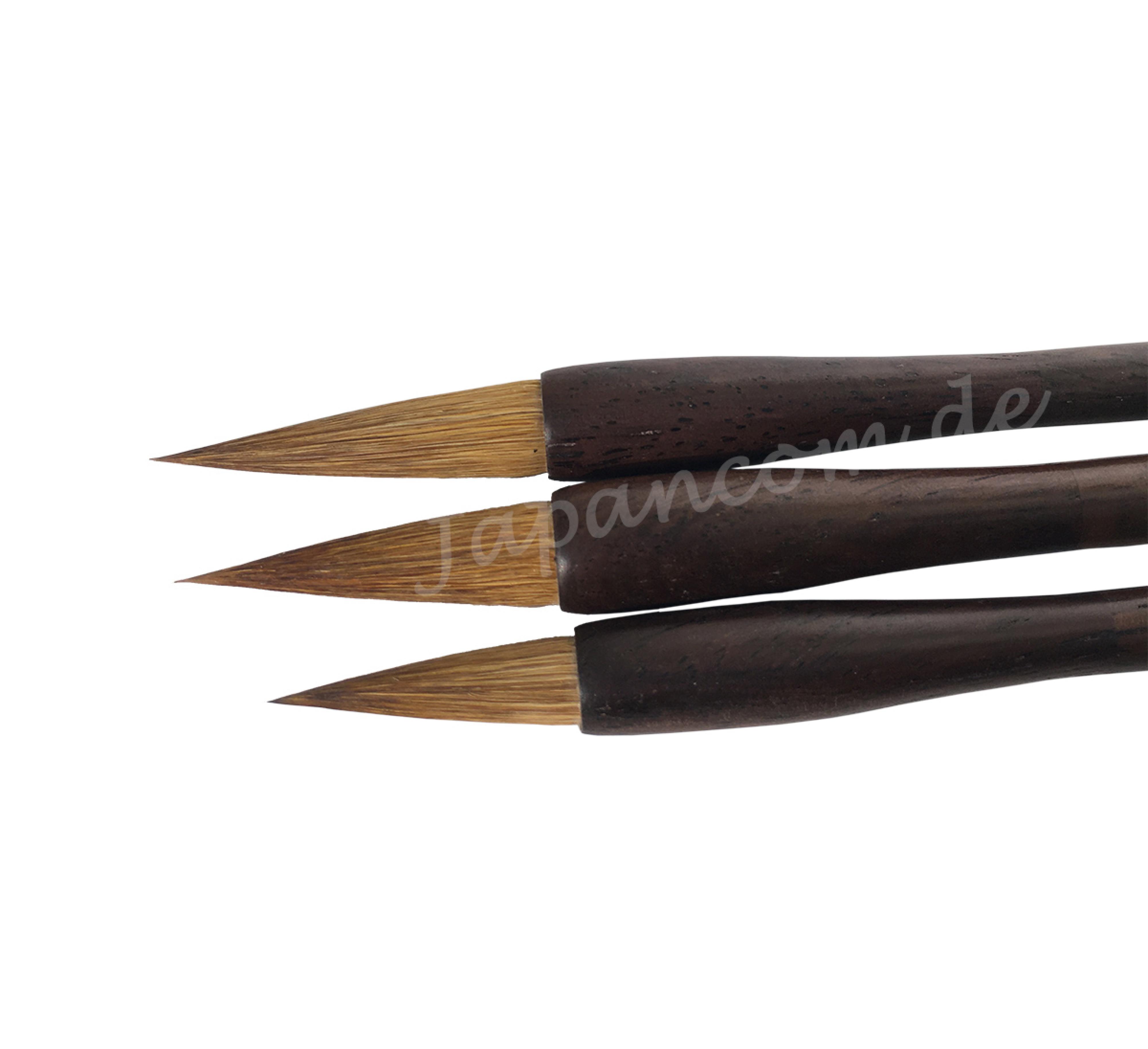 Pinsel mit Wolfshaar und Sandelholzgriff