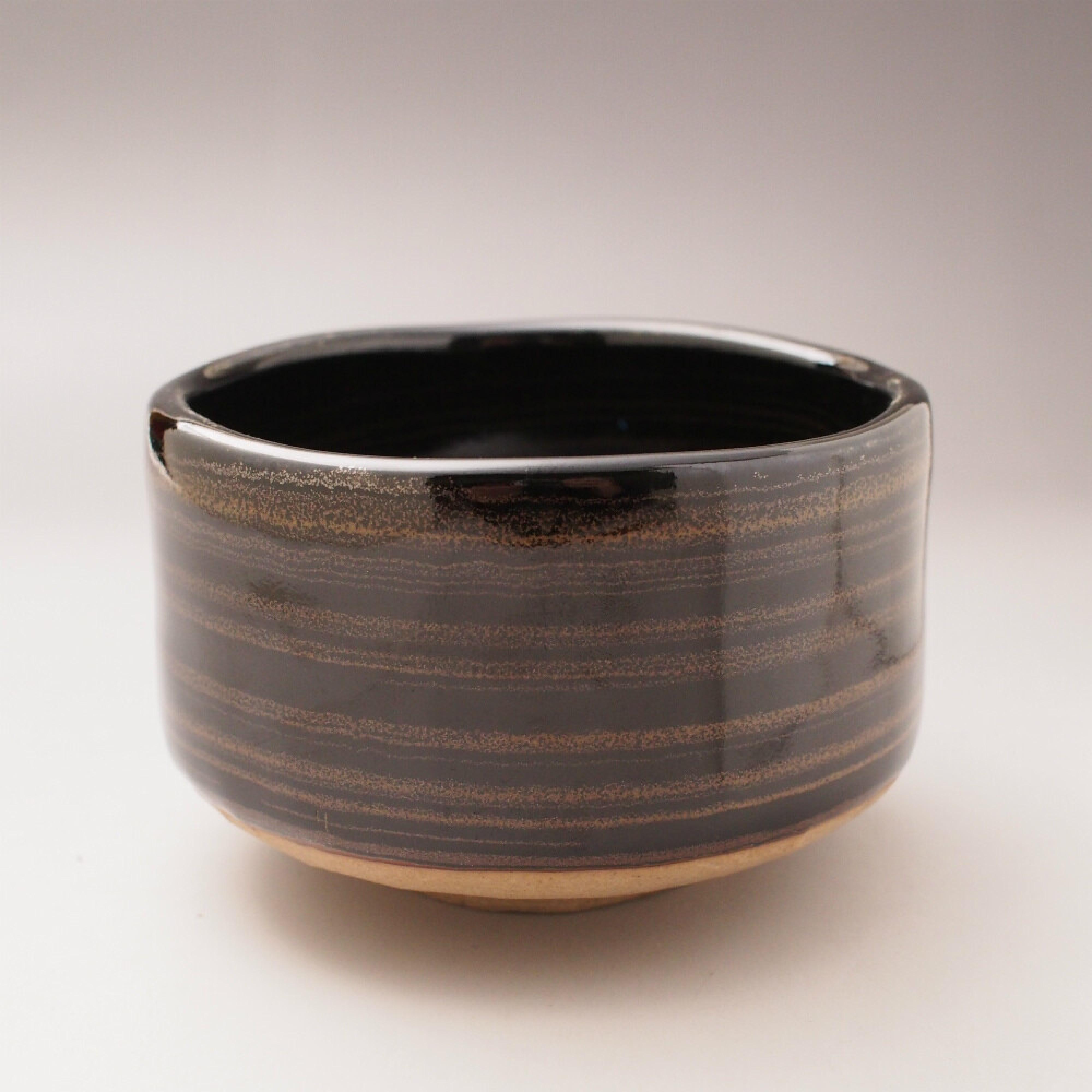 Matchaschale Swirl schwarz-braun